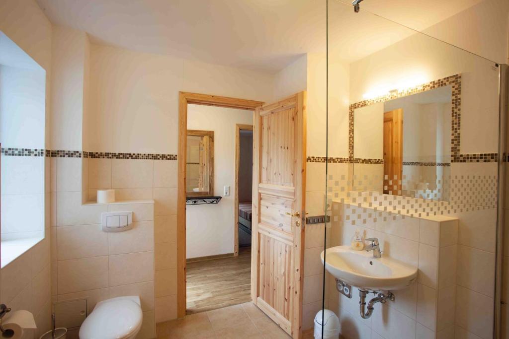 Haus Stoertebeker Appartements - Hotel Garni, Seebad Lubmin Værelse billede