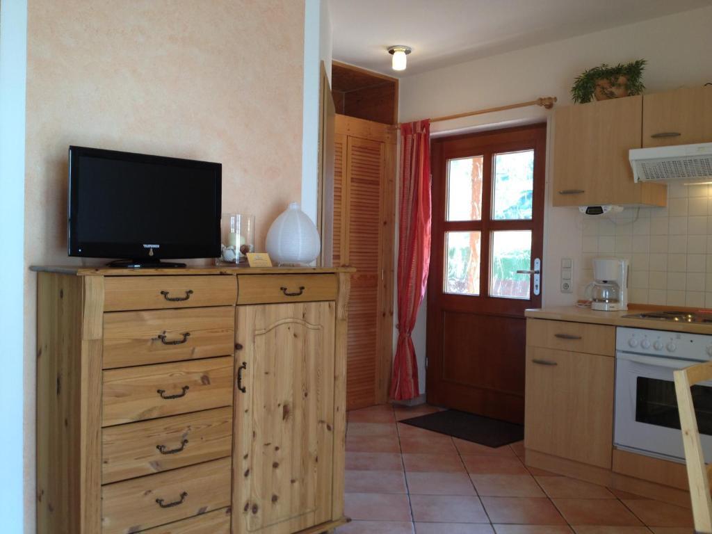 Haus Stoertebeker Appartements - Hotel Garni, Seebad Lubmin Værelse billede