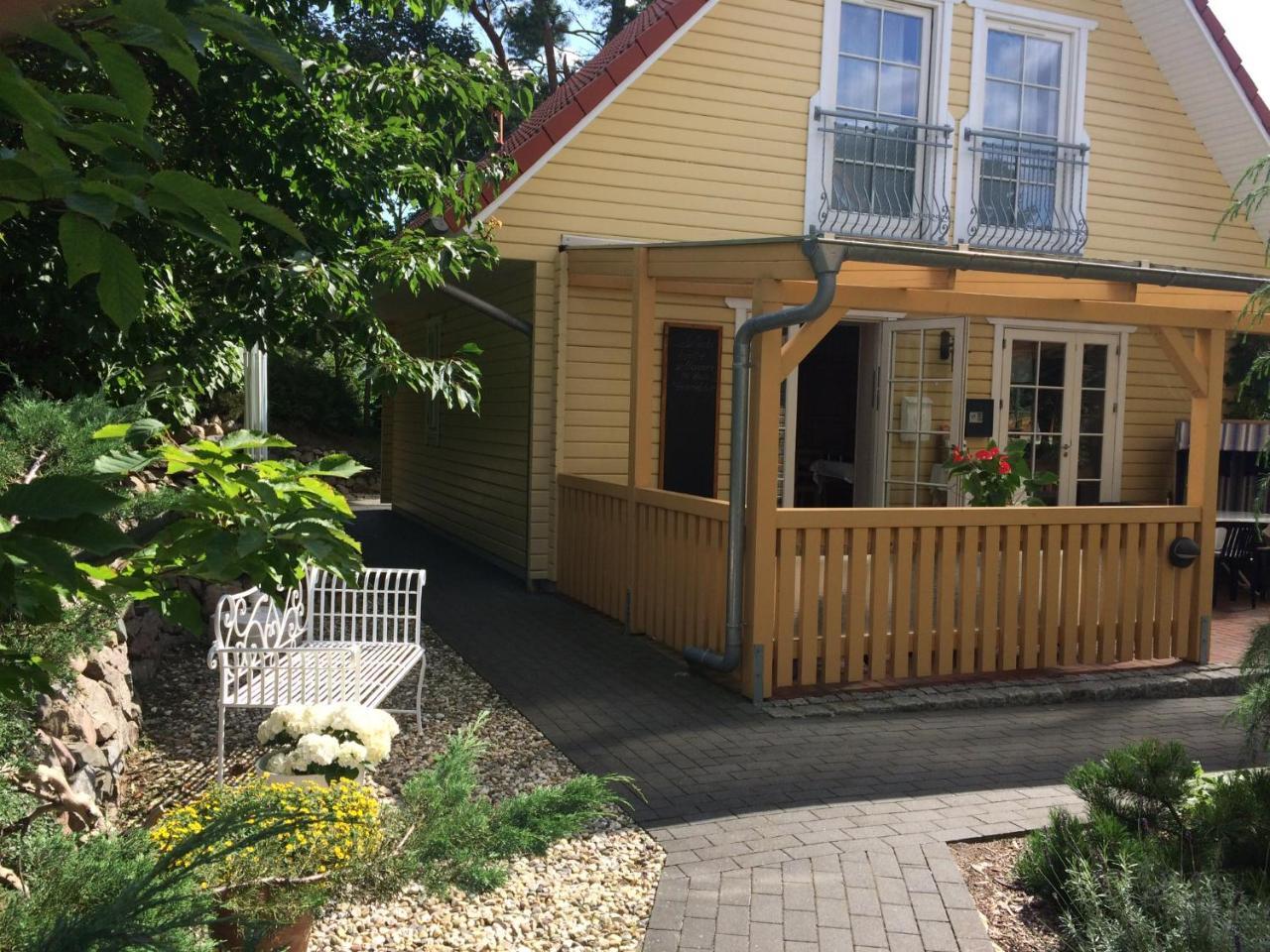 Haus Stoertebeker Appartements - Hotel Garni, Seebad Lubmin Eksteriør billede