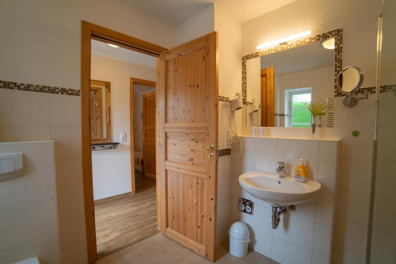 Haus Stoertebeker Appartements - Hotel Garni, Seebad Lubmin Eksteriør billede
